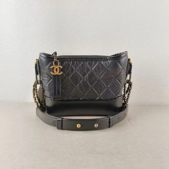 Chanel Women Pre-Loved Bag Very Good Condition - Picture 1 of 9